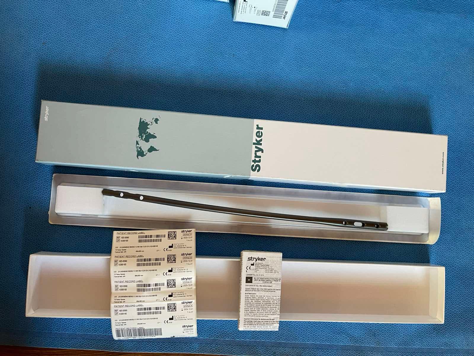 Stryker імпланти для стегна. Нові в оригінальні упаковці. Продається одним набором з 54стержнів. 