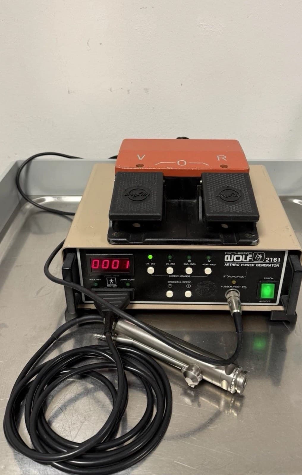 Комплект Шейвер Richard Wolf 2161 ARTHRO POWER GENERATOR. Комплектація: - консоль.  - педаль. - рукоятка.
