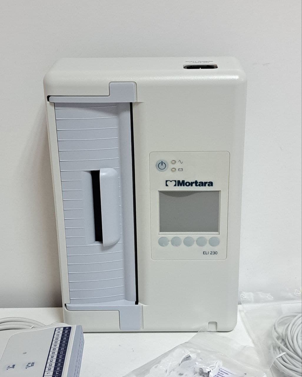 Електрокардіограф Mortara 12-ELI-230